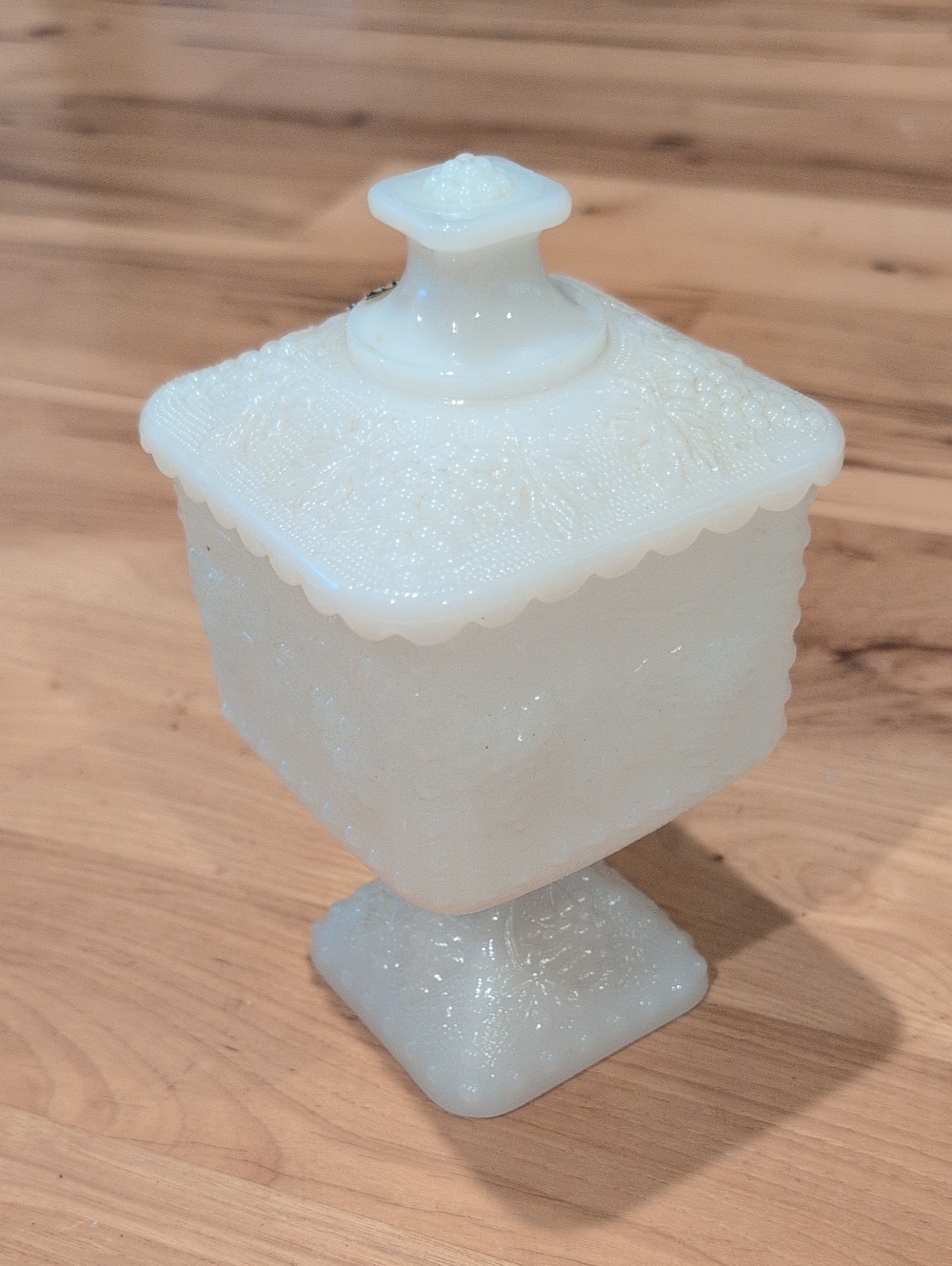 Vintage Milk White Glass Covered Candy Dish With Lid Compote - White